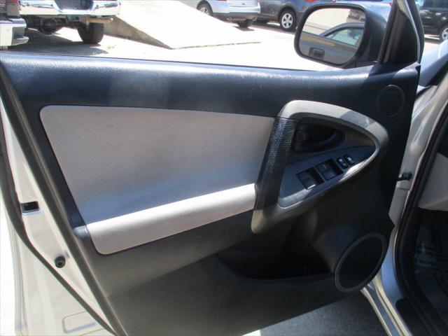 2011 Toyota RAV4 Base 4x4 4dr SUV