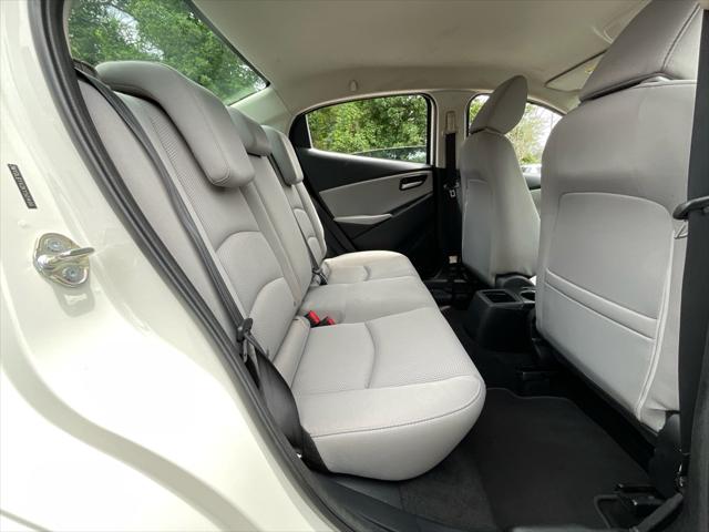 2019 Toyota Yaris L