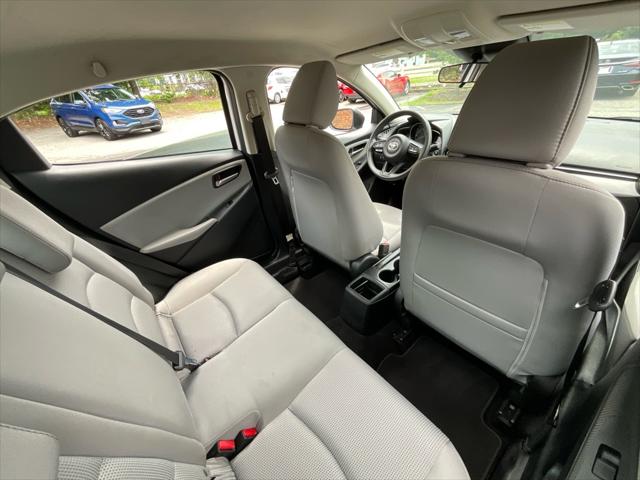 2019 Toyota Yaris L