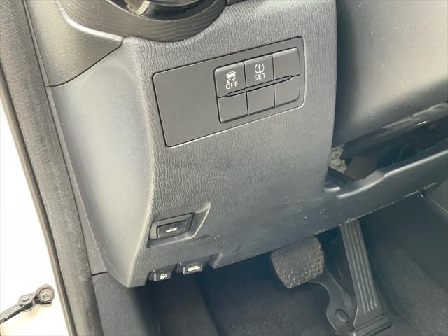 2019 Toyota Yaris L
