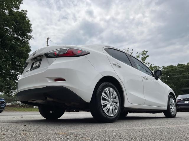 2019 Toyota Yaris L