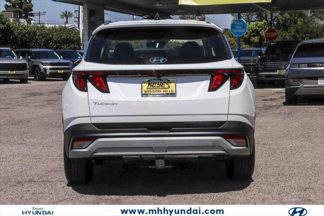 2025 Hyundai Tucson SE