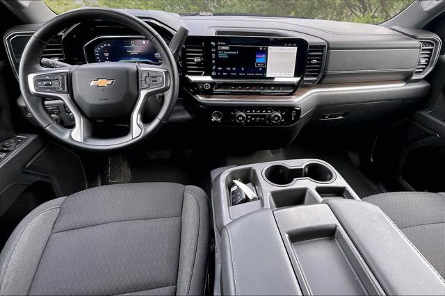 2023 Chevrolet Silverado 1500 4WD Crew Cab Short Bed LT with 2FL