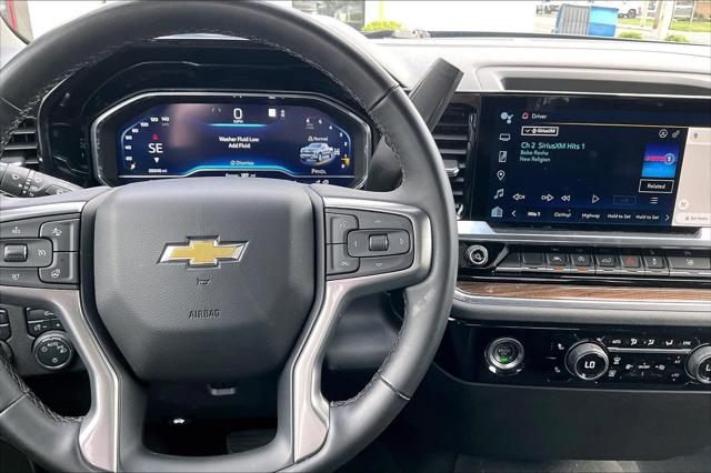 2023 Chevrolet Silverado 1500 4WD Crew Cab Short Bed LT with 2FL