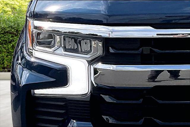 2023 Chevrolet Silverado 1500 4WD Crew Cab Short Bed LT with 2FL