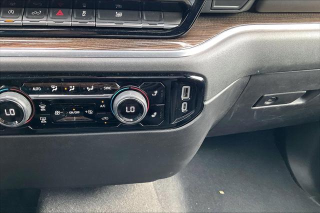 2023 Chevrolet Silverado 1500 4WD Crew Cab Short Bed LT with 2FL