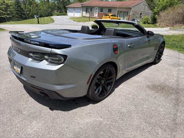 2023 Chevrolet Camaro RWD Convertible 2SS