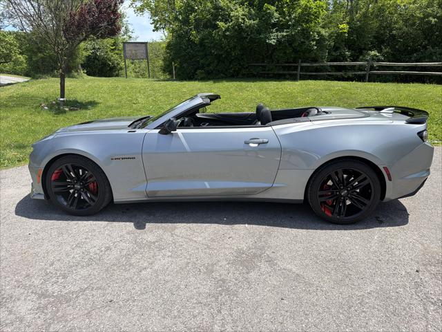 2023 Chevrolet Camaro RWD Convertible 2SS
