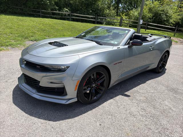 2023 Chevrolet Camaro RWD Convertible 2SS