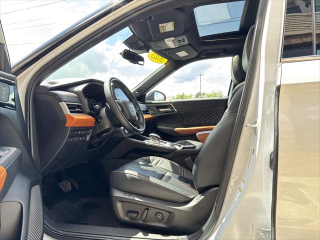 2023 Mitsubishi Outlander PHEV SEL S-AWC