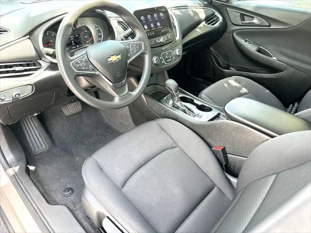 2025 Chevrolet Malibu FWD LS