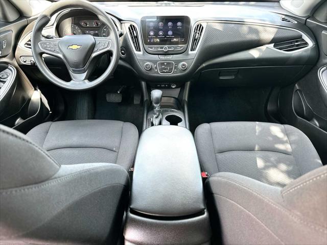 2025 Chevrolet Malibu FWD LS