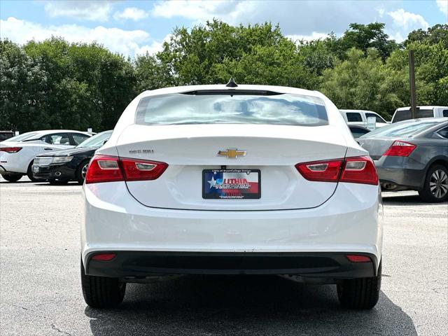 2023 Chevrolet Malibu FWD 1FL