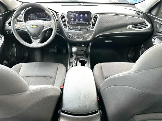 2023 Chevrolet Malibu FWD 1FL