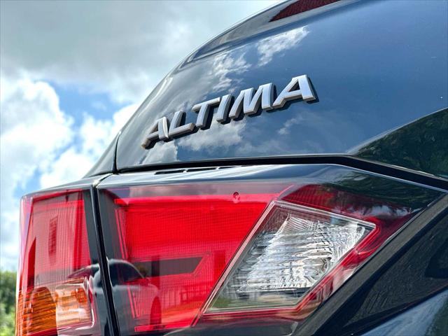 2025 Nissan Altima SV FWD