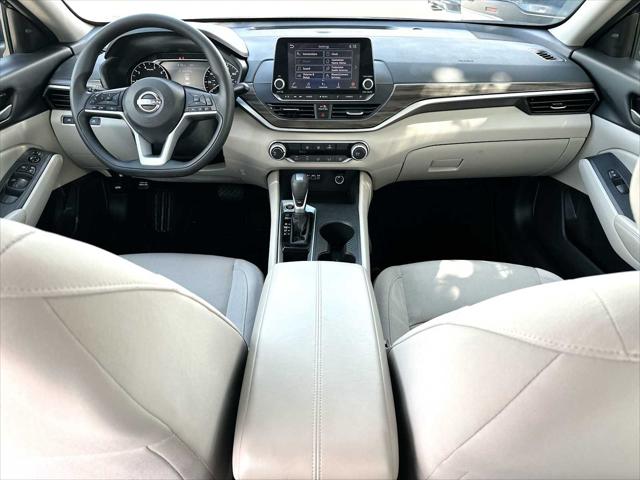 2025 Nissan Altima SV FWD