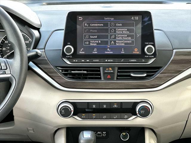 2025 Nissan Altima SV FWD