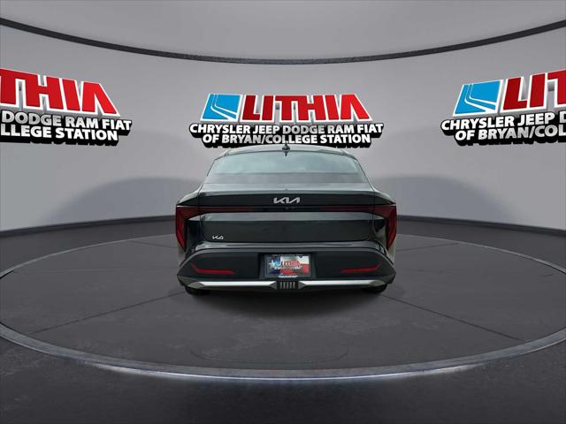 2025 Kia K4 LXS