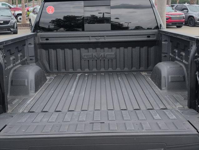 2022 GMC Sierra 1500 Limited 2WD Crew Cab Short Box SLT