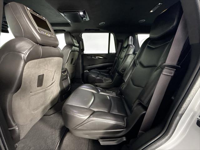 2017 Cadillac Escalade Platinum