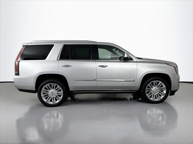 2017 Cadillac Escalade Platinum