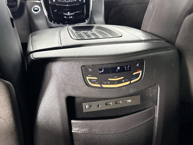 2017 Cadillac Escalade Platinum