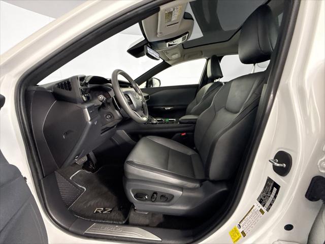2023 Lexus RZ 450e RZ 450e Premium
