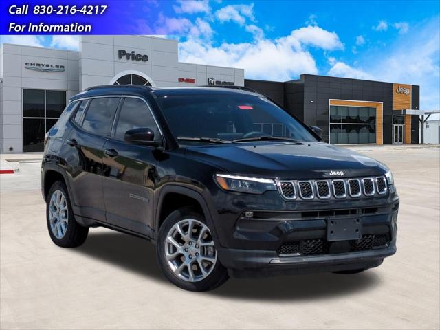 2024 Jeep Compass Latitude Lux FWD for sale in Floresville, TX