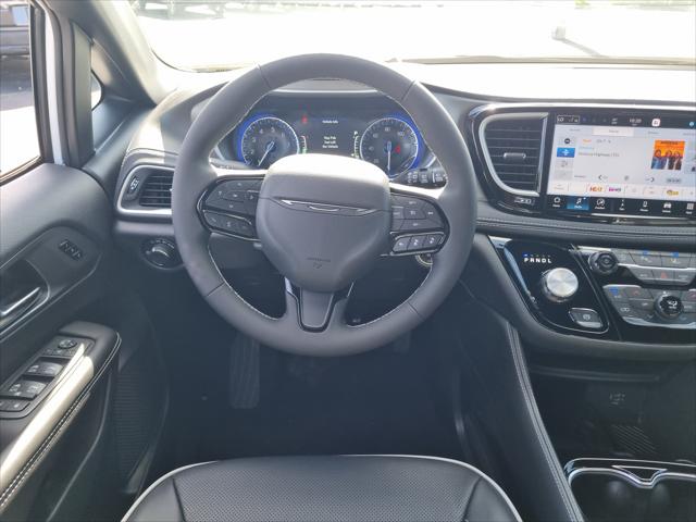 2027 Chrysler Pacifica Limited