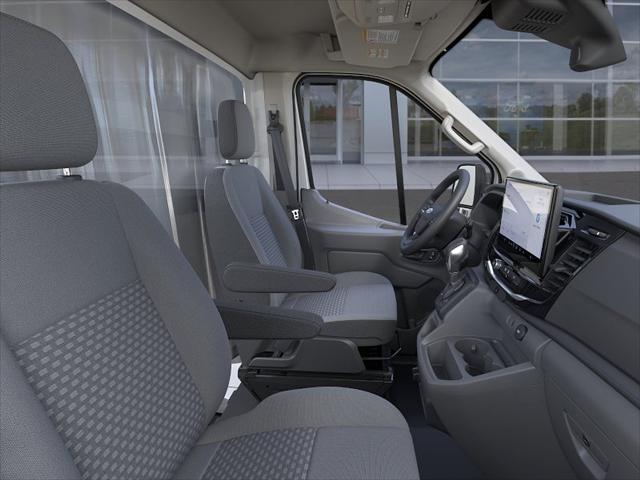 2025 Ford Transit Cutaway Unknown