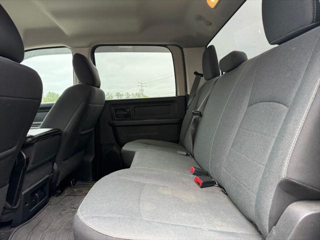 2022 Ram 1500 Classic Tradesman Crew Cab 4x4 5'7" Box