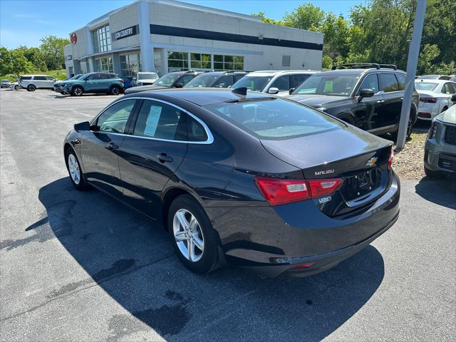 2022 Chevrolet Malibu FWD LS
