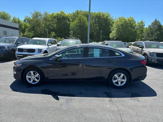 2022 Chevrolet Malibu FWD LS