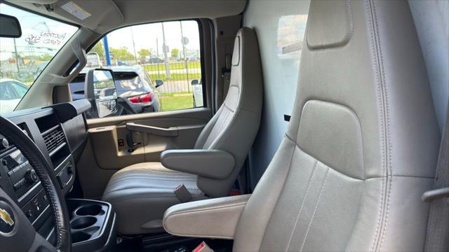2021 Chevrolet Express Cutaway Work Van