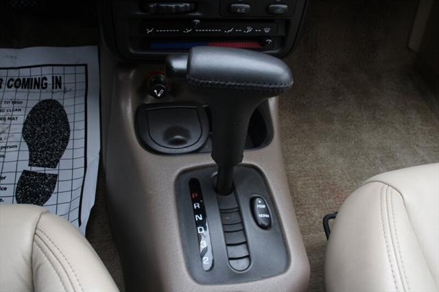 1996 Saturn SL SL2