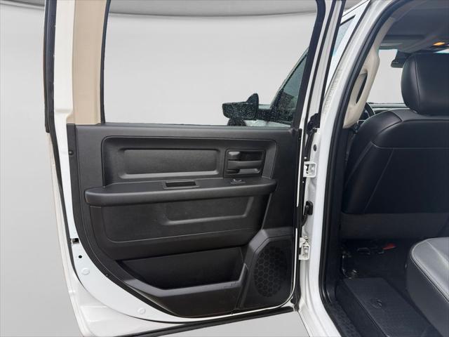 2022 Ram 1500 Classic Tradesman Crew Cab 4x4 6'4" Box