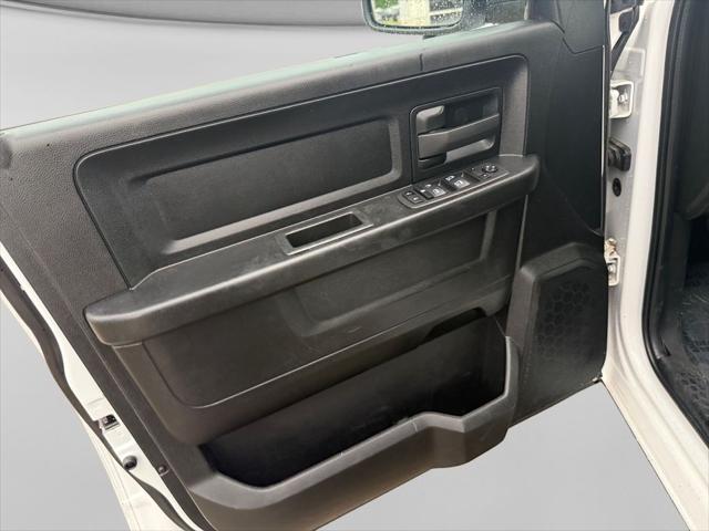 2022 Ram 1500 Classic Tradesman Crew Cab 4x4 6'4" Box