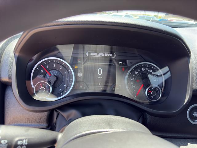 2026 Ram 1500 Express Crew Cab 4x4 57 Box