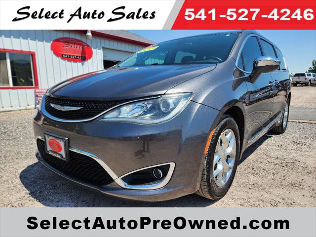 2017 Chrysler Pacifica Limited for sale in Redmond, OR