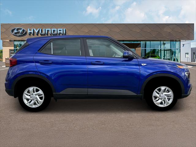 2025 Hyundai Venue SE