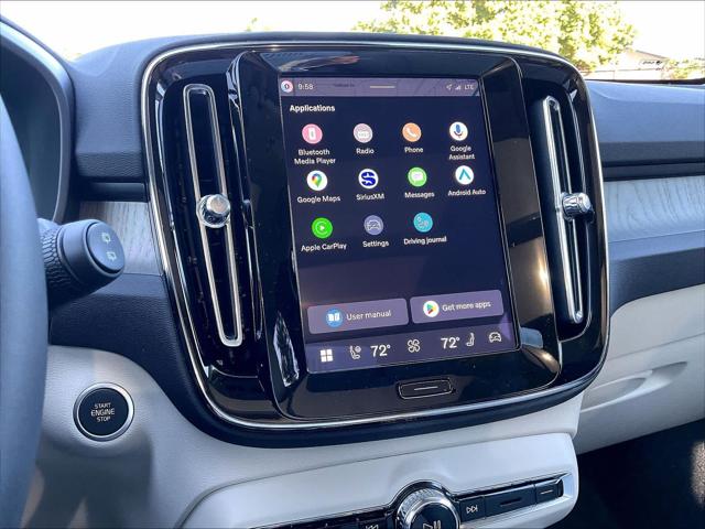 2026 Volvo XC40 Plus, B5 AWD Gas (mild hybrid), Dark