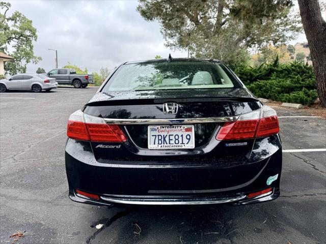 2014 Honda Accord Plug-in Hybrid Base 4dr Sedan