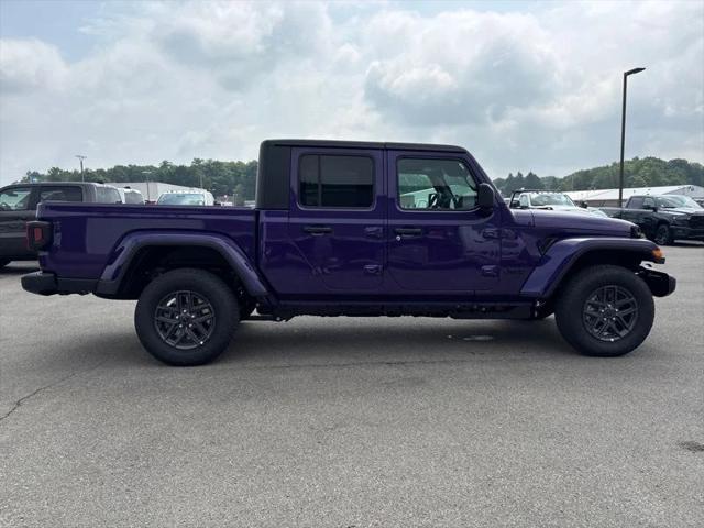 2026 Jeep Gladiator GLADIATOR SPORT S 4X4 2026 Jeep Gladiator GLADIATOR SPORT S 4X4