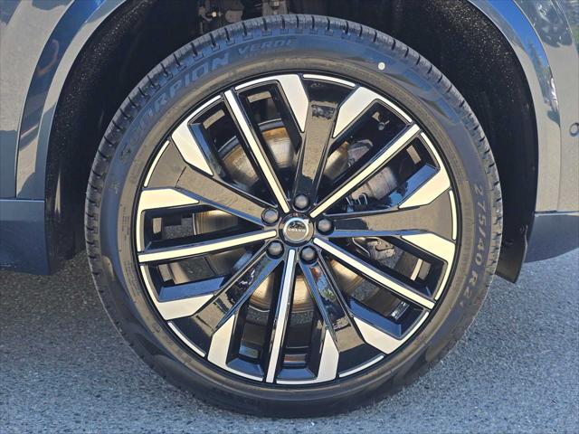 2026 Volvo XC90 Plug-In Hybrid Plus, T8 AWD, Electric/Gasoline, Bright, 7 Seats