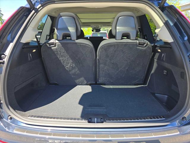 2026 Volvo XC90 Plug-In Hybrid Plus, T8 AWD, Electric/Gasoline, Bright, 7 Seats