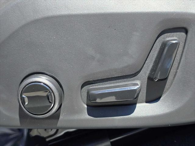 2026 Volvo XC90 Plug-In Hybrid Plus, T8 AWD, Electric/Gasoline, Bright, 7 Seats