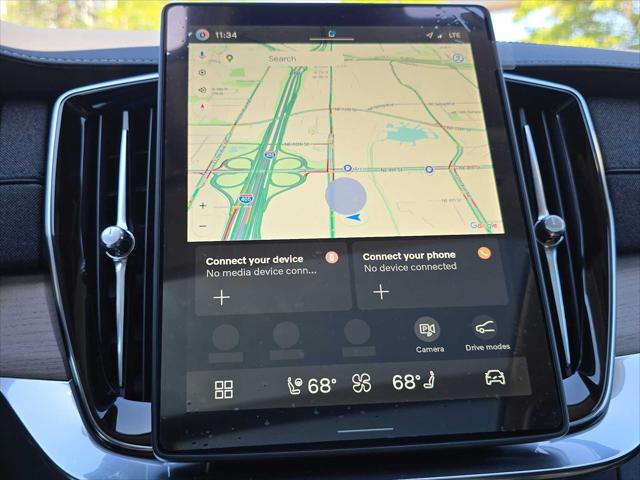 2026 Volvo XC90 Plug-In Hybrid Plus, T8 AWD, Electric/Gasoline, Bright, 7 Seats