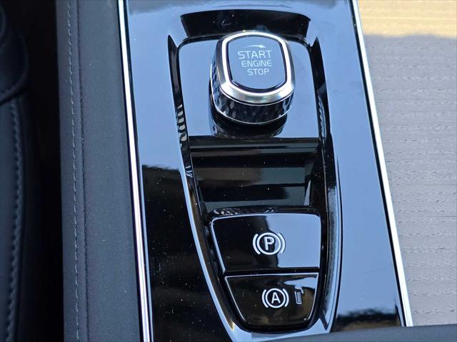 2026 Volvo XC90 Plug-In Hybrid Plus, T8 AWD, Electric/Gasoline, Bright, 7 Seats