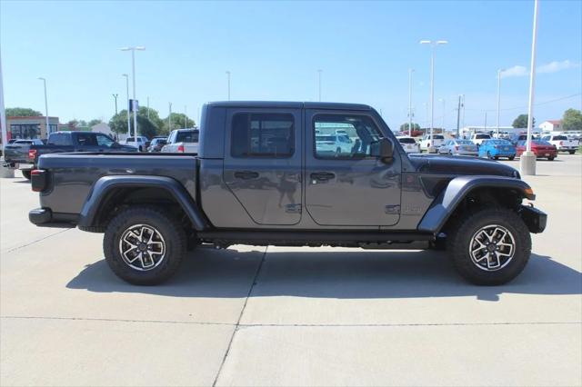2026 Jeep Gladiator GLADIATOR SHADOW OPS 4X4