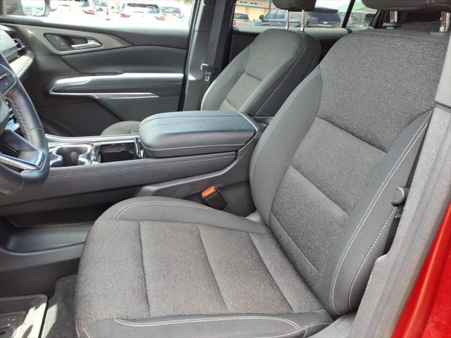 2024 Chevrolet Traverse FWD LT